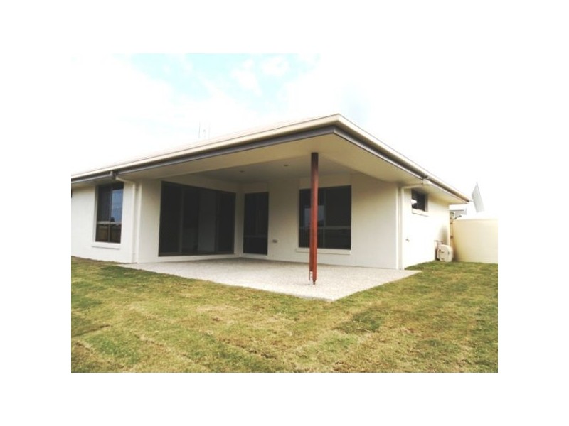 75 Creekside Drive, Sippy Downs QLD 4556