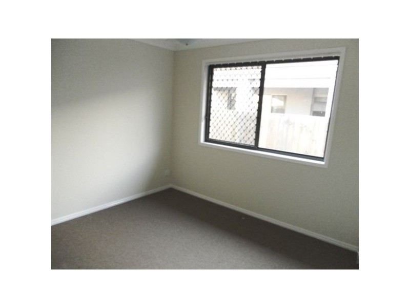 4 Silvereye Street, Sippy Downs QLD 4556