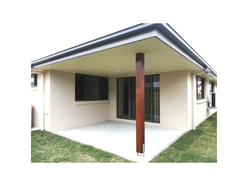 4 Silvereye Street, Sippy Downs QLD 4556