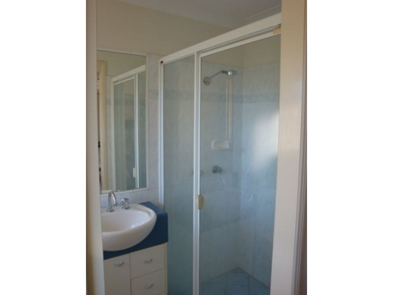 39 Bernheid Crescent, Sippy Downs QLD 4556