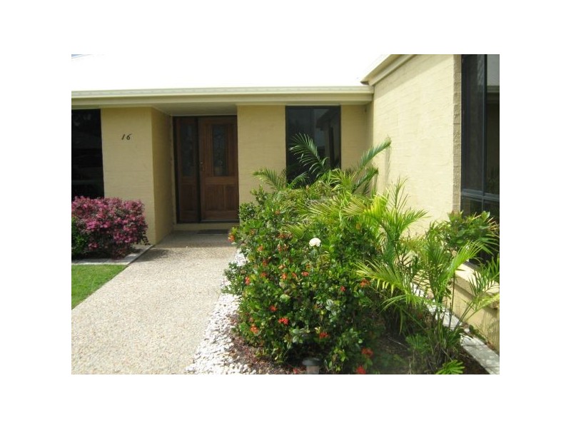 16 Sandleigh Crescent, Sippy Downs QLD 4556