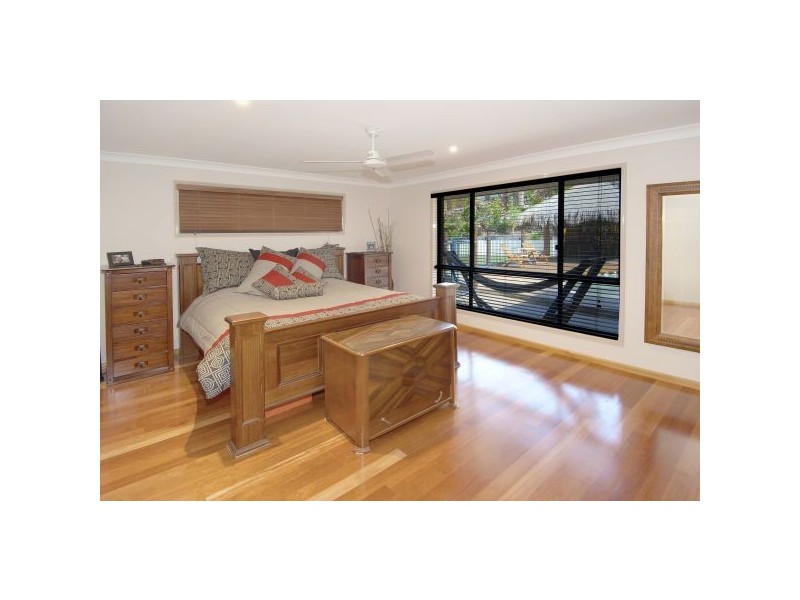 3 Valley View Court, Little Mountain QLD 4551