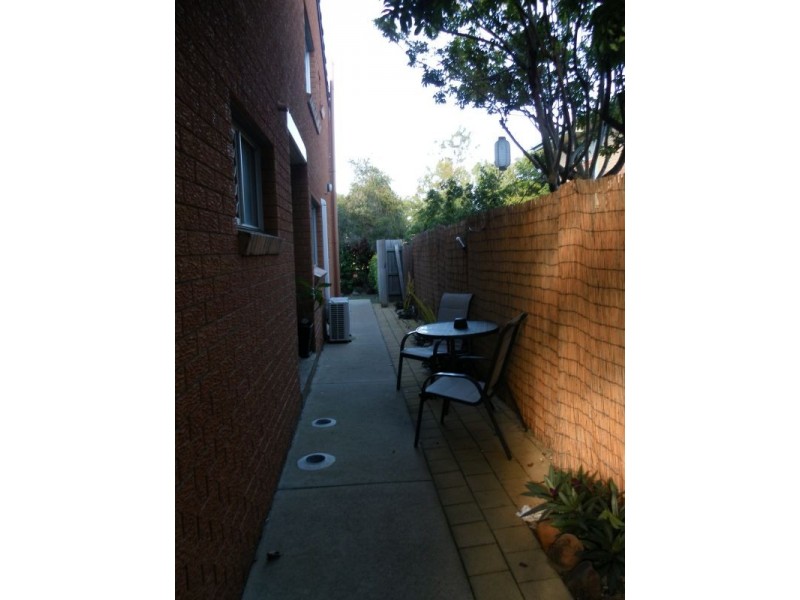 1/7 Kapala Street, Mooloolaba QLD 4557