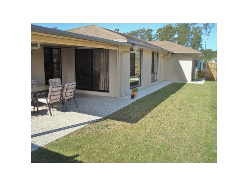 14 Fairy Wren Ct, Beerwah QLD 4519