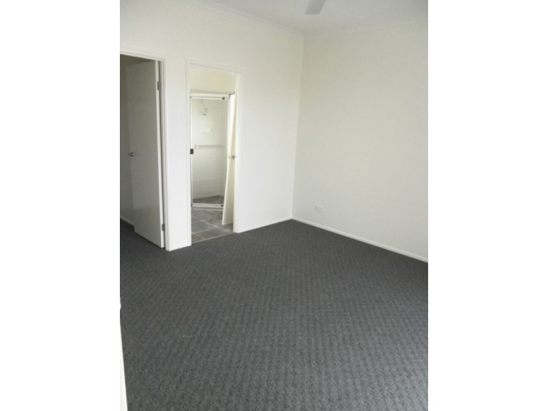 139 Mackintosh Street, North Lakes QLD 4509