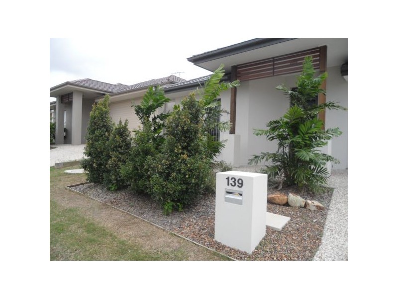 139 Mackintosh Street, North Lakes QLD 4509