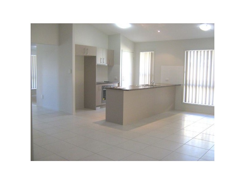 10 Silvereye, Sippy Downs QLD 4556