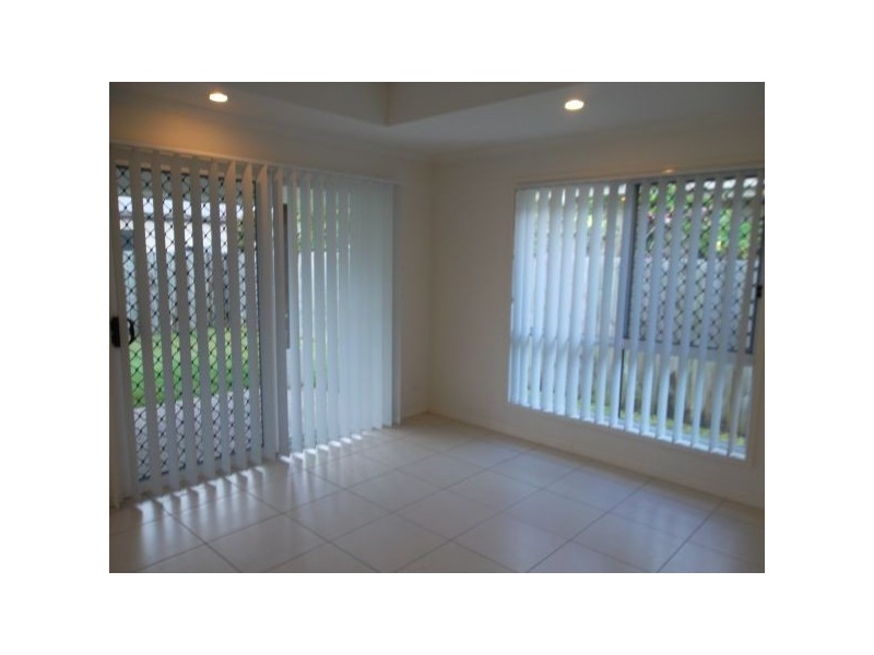 17 Creekside Drive, Sippy Downs QLD 4556