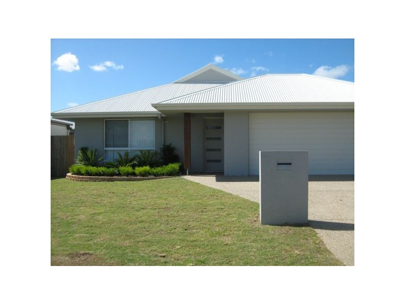 8  Mozart, Sippy Downs QLD 4556