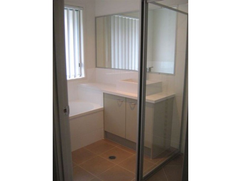 8  Mozart, Sippy Downs QLD 4556