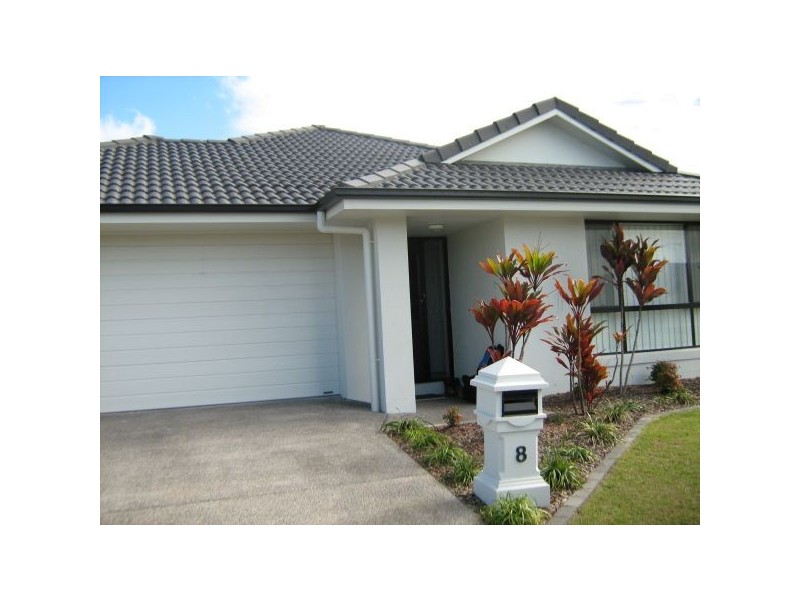 8 Tolman St, Sippy Downs QLD 4556