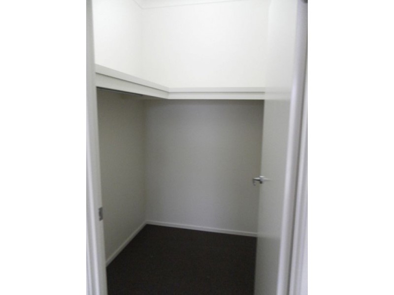 137 Mackintosh Drive, North Lakes QLD 4509