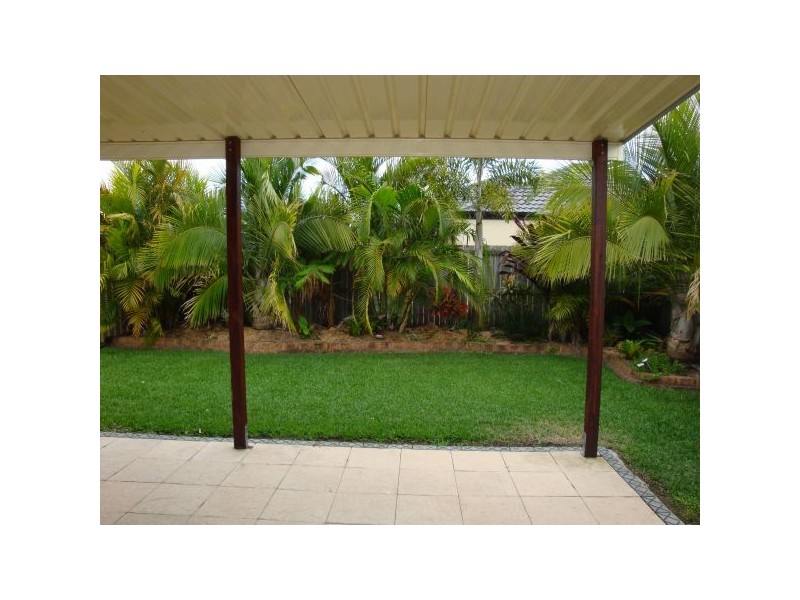 1 Moreton St, Sippy Downs QLD 4556