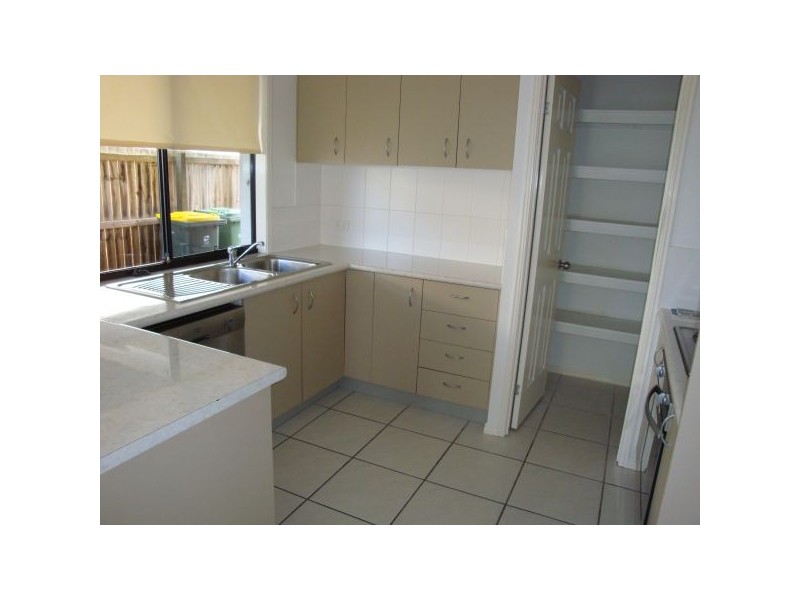 1 Moreton St, Sippy Downs QLD 4556