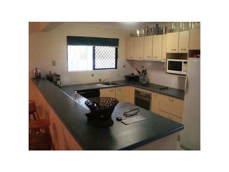 2/32 Columbia Street, Sippy Downs QLD 4556
