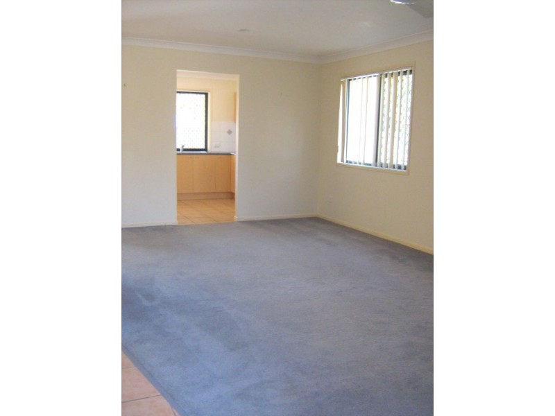 35 Albany St, Sippy Downs QLD 4556