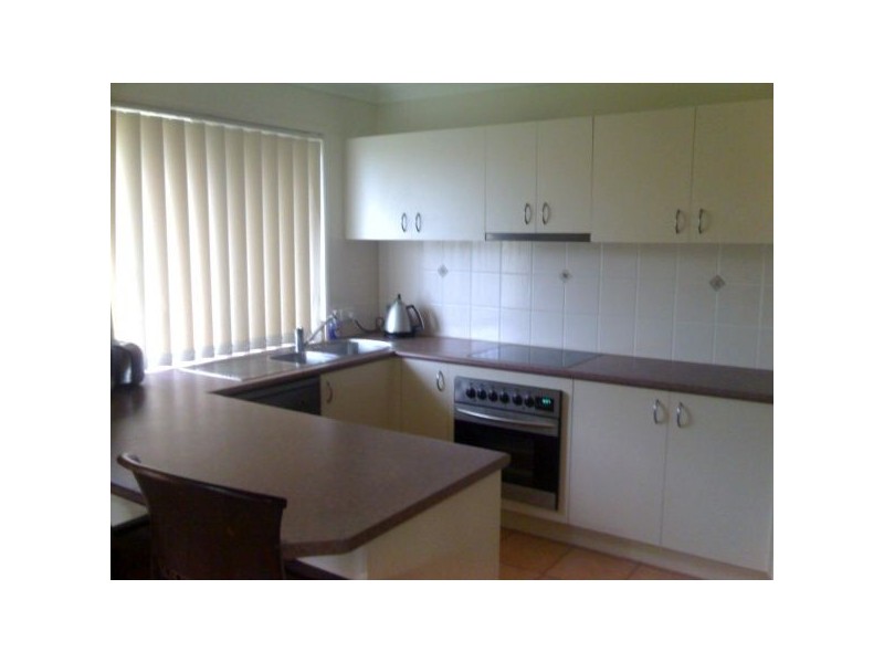10 Bernheid Cres, Sippy Downs QLD 4556