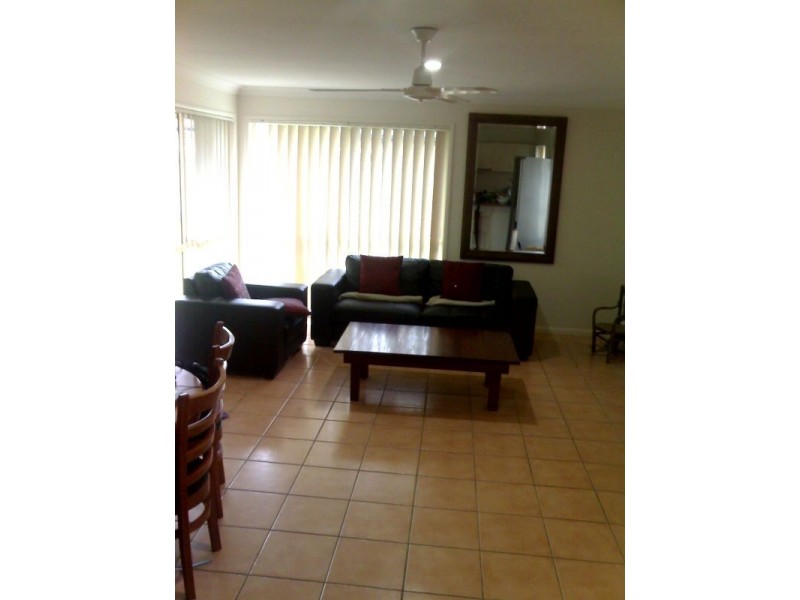 10 Bernheid Cres, Sippy Downs QLD 4556