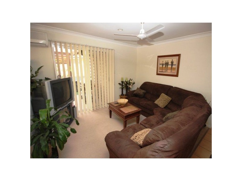 45 Bernheid Cres, Sippy Downs QLD 4556