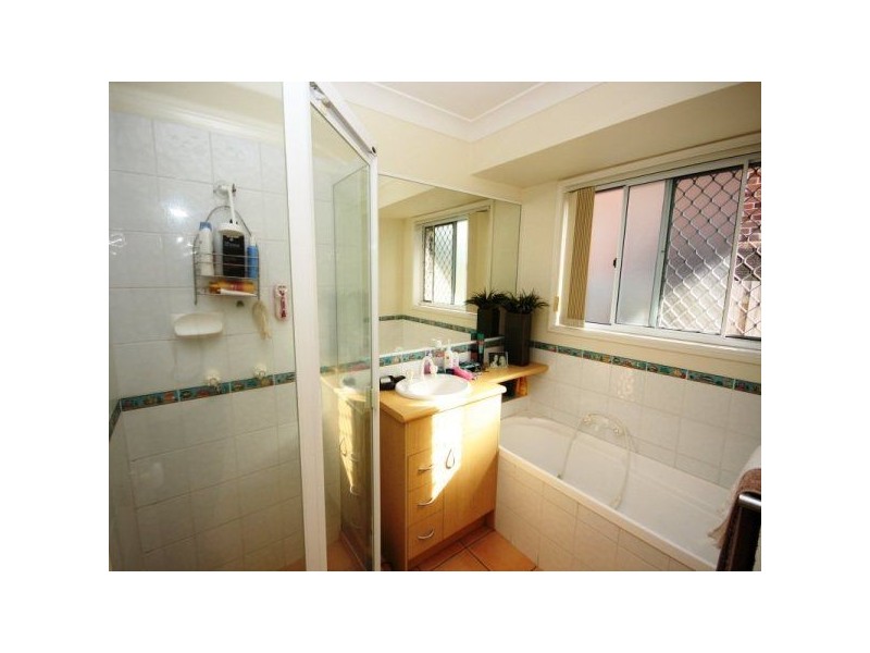 45 Bernheid Cres, Sippy Downs QLD 4556