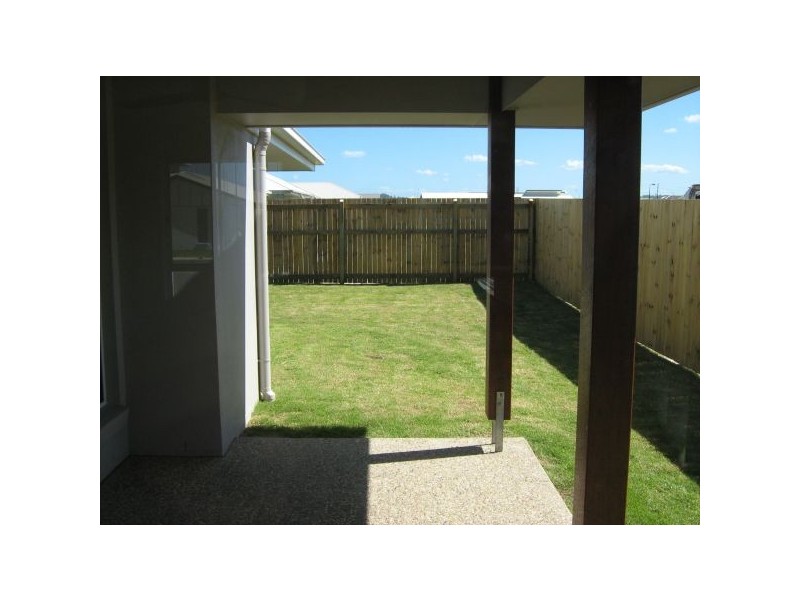 15 Silvereye St, Sippy Downs QLD 4556