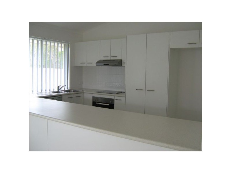 37 Red Cedar St, Sippy Downs QLD 4556