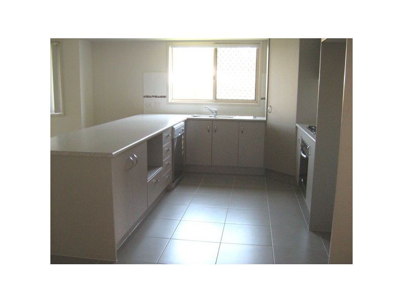 14 Wisteria Cres, Sippy Downs QLD 4556