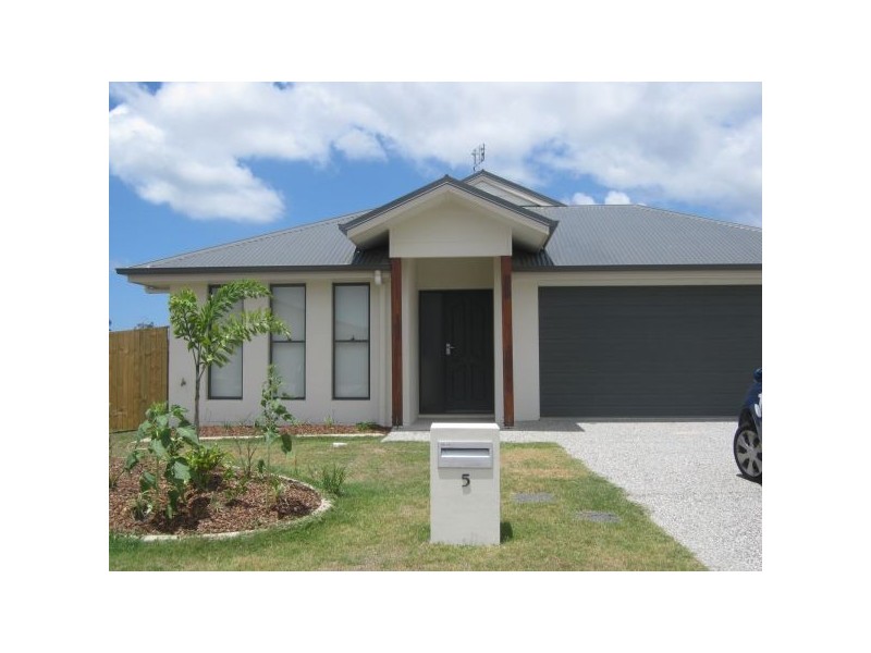 5  Clarence Place, Sippy Downs QLD 4556