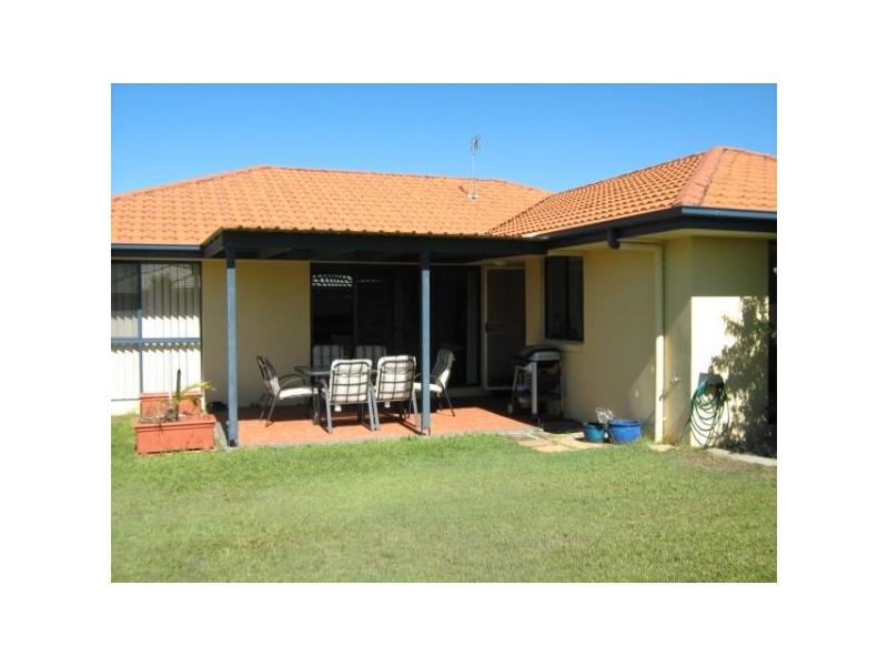 63 Albany St, Sippy Downs QLD 4556
