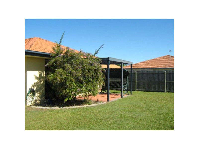 63 Albany St, Sippy Downs QLD 4556