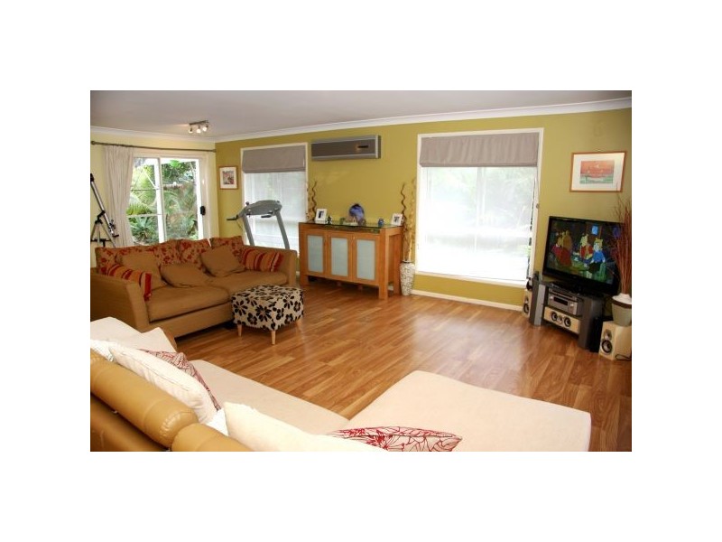 19 JAMES COOK DRIVE, Sippy Downs QLD 4556