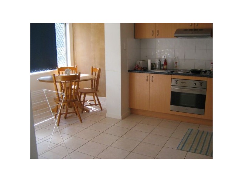 2/2 Allamanda Avenue, Buderim QLD 4556