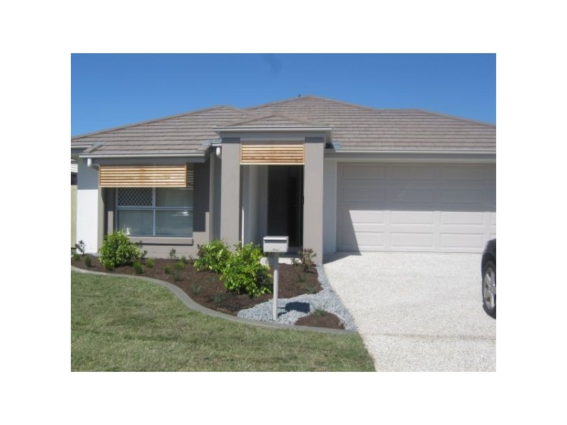 8 Silvereye St, Sippy Downs QLD 4556