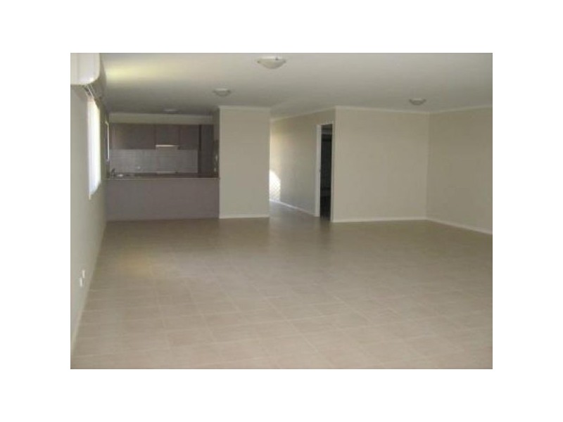 56 Chestwood  Cresent, Sippy Downs QLD 4556