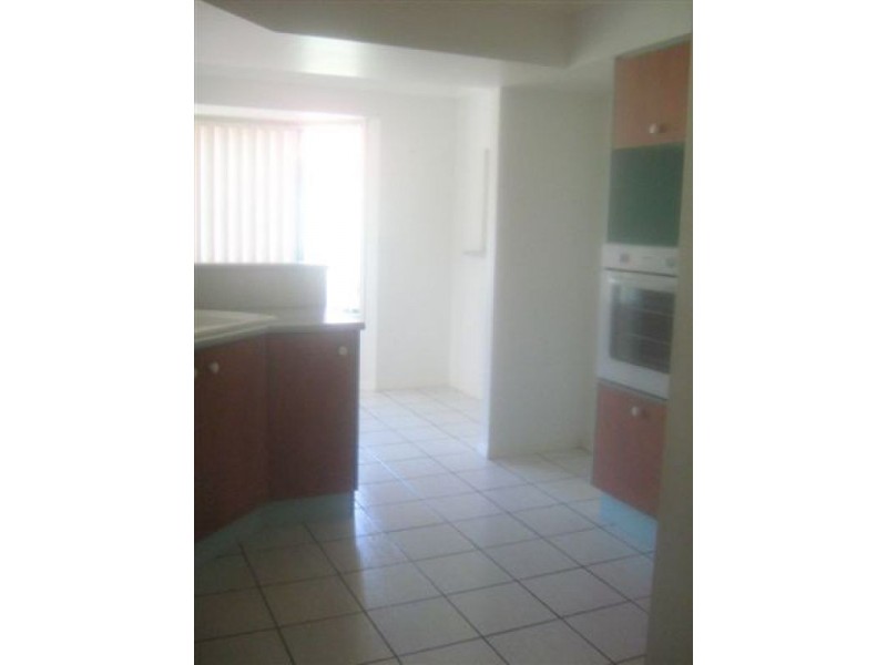 2 Phoenix Circuit, Sippy Downs QLD 4556