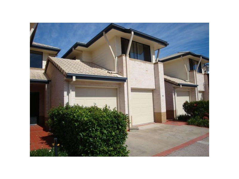 32/2 ‘Parklake Terrraces’Springhill Drive, Sippy Downs QLD 4556