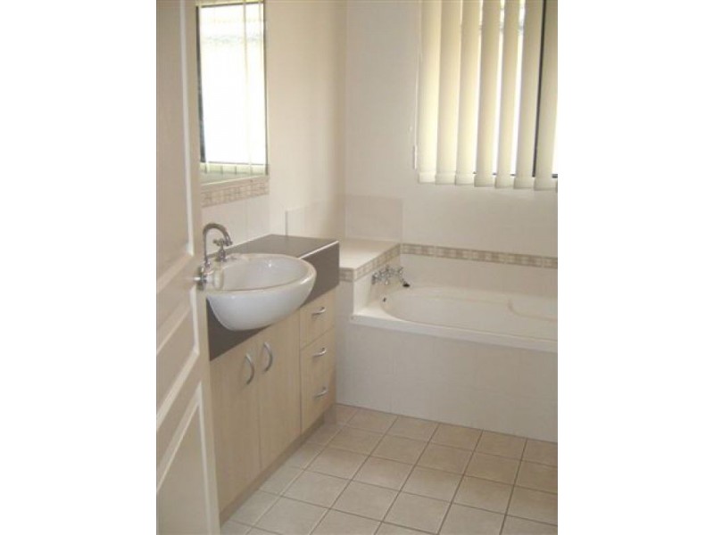 32/2 ‘Parklake Terrraces’Springhill Drive, Sippy Downs QLD 4556