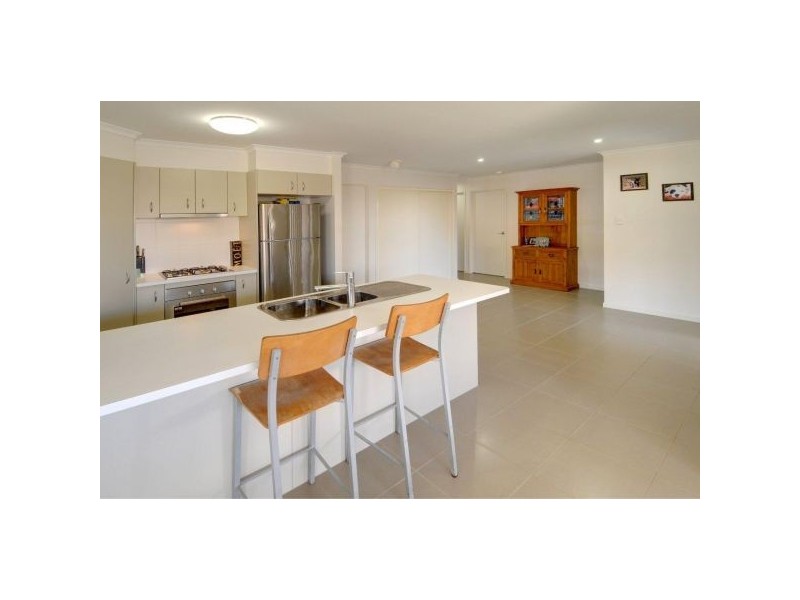 11 Silvereye St, Sippy Downs QLD 4556