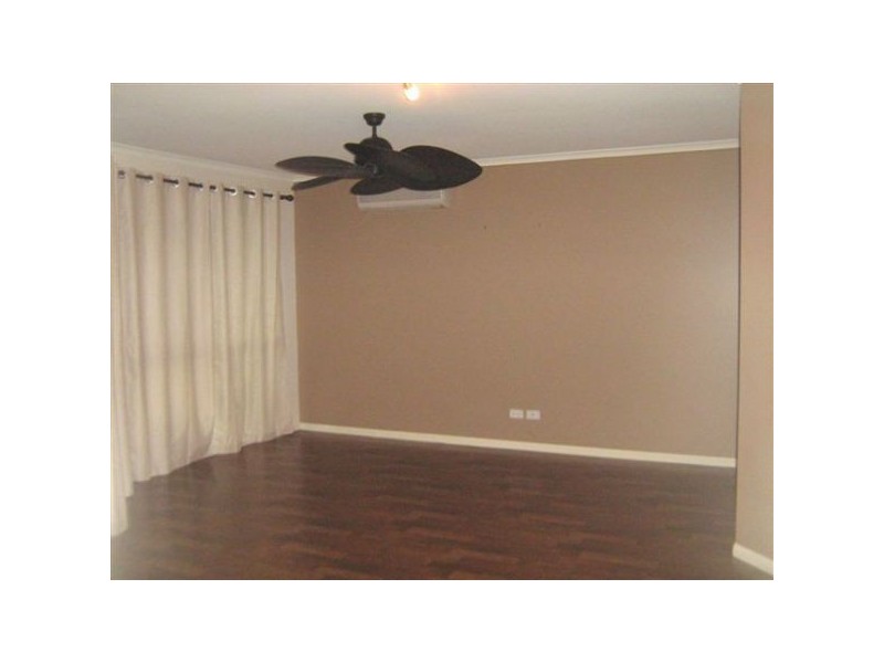 49  Albany St, Sippy Downs QLD 4556