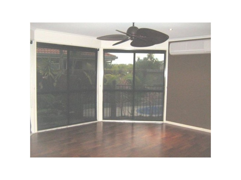 49  Albany St, Sippy Downs QLD 4556
