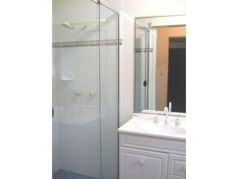 49  Albany St, Sippy Downs QLD 4556