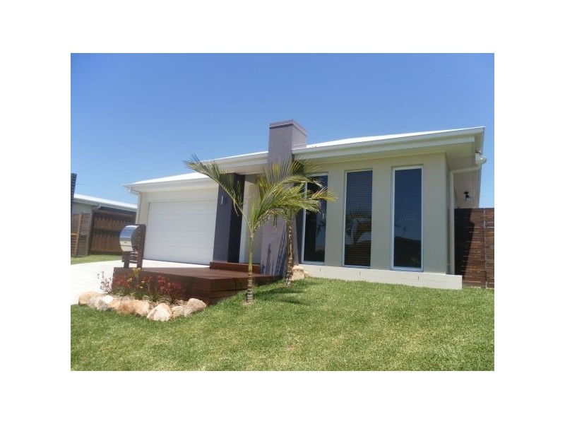 29 Myrtle Place, Mountain Creek QLD 4557