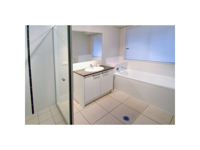 24 Birchgrove Street, Sippy Downs QLD 4556