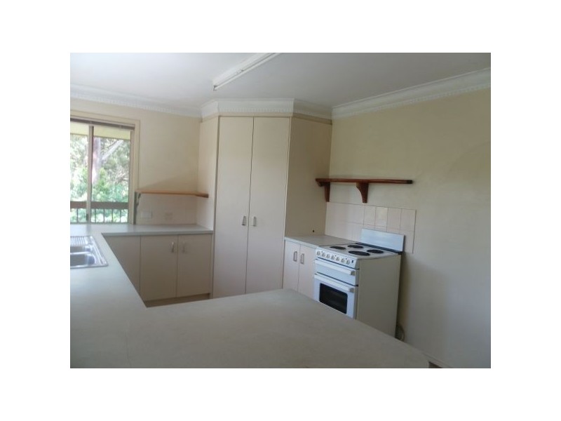 8 Ratcliffe Road, Mooloolah Valley QLD 4553