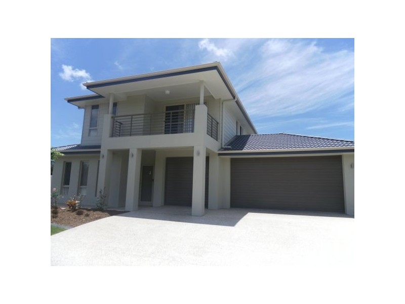 100 Tweddell Drive, Pelican Waters QLD 4551