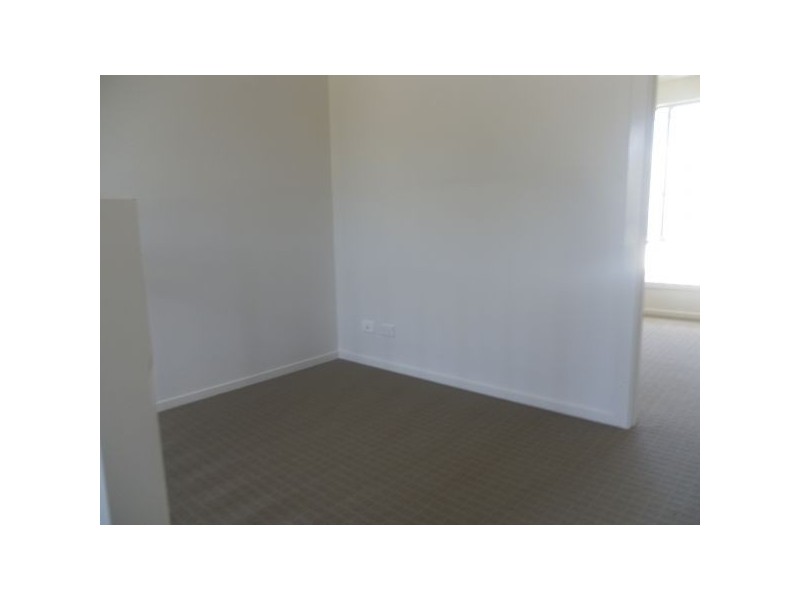 100 Tweddell Drive, Pelican Waters QLD 4551