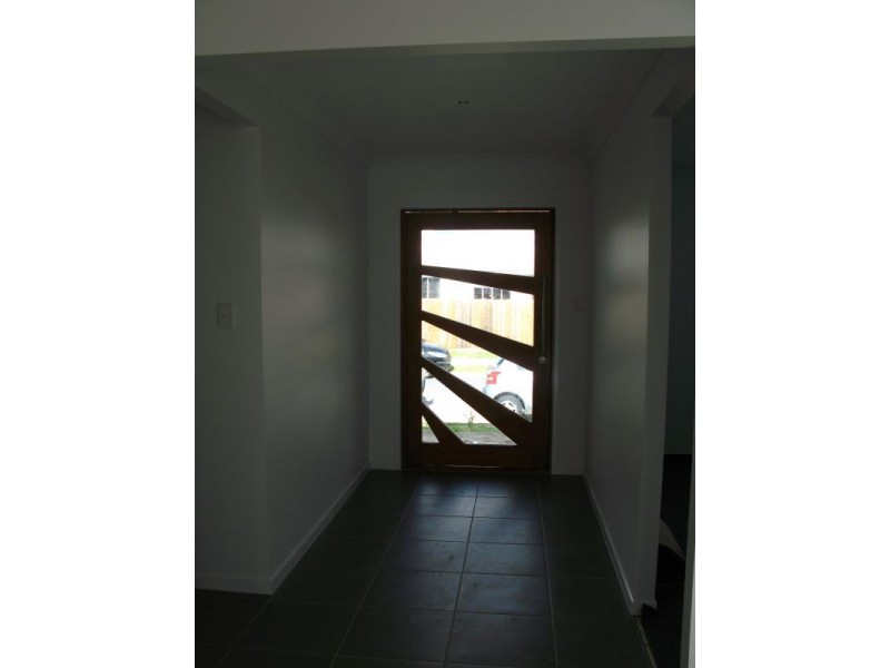 2 Forest Grove Cres, Sippy Downs QLD 4556