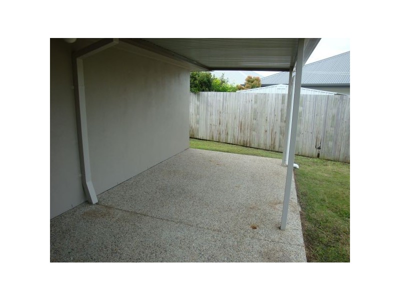 11 Davis St, Sippy Downs QLD 4556