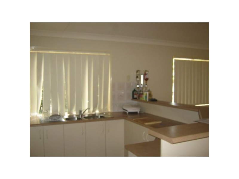 6 Oxford St, Sippy Downs QLD 4556