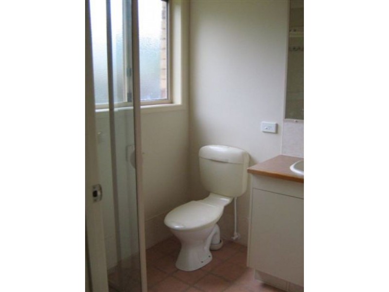 6 Oxford St, Sippy Downs QLD 4556